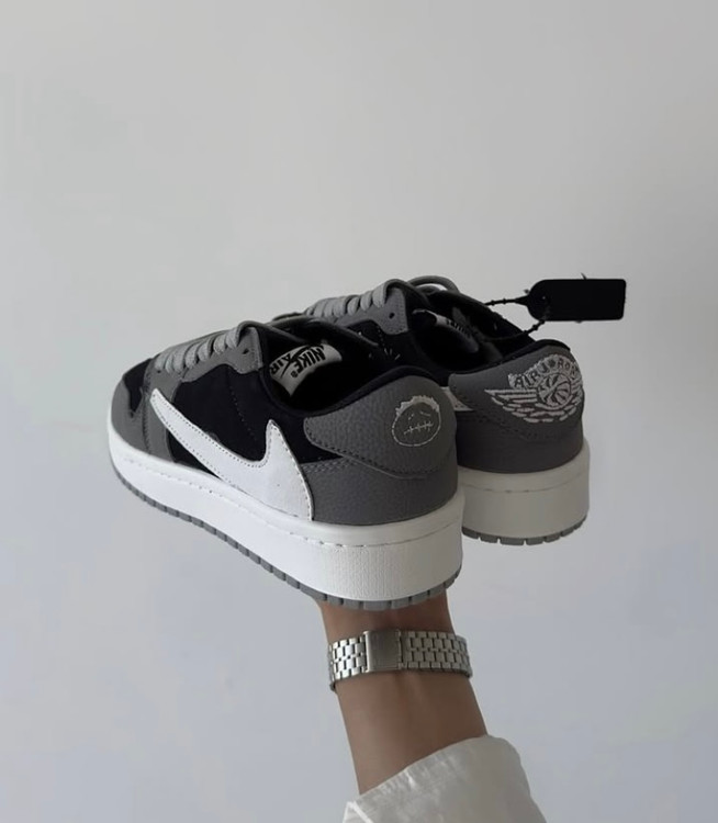 خرید و قیمت کتانی نایک ایر جردن وان تراویس اسکات