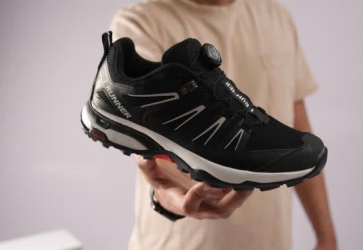 کفش کتونی مردانه زنانه سالامون طبیعت گردی مدل I Runner رنگ مشکی