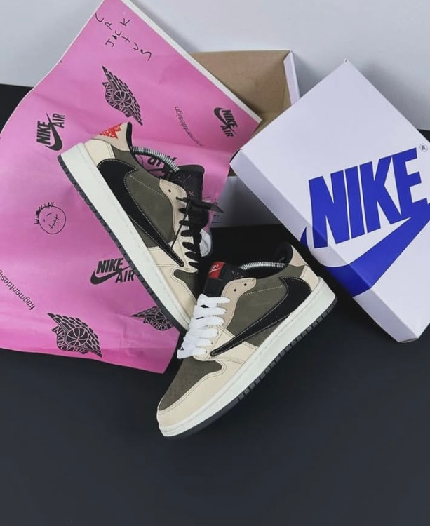 خرید و قیمت کتانی نایک ایرجردن وان تراویس اسکات