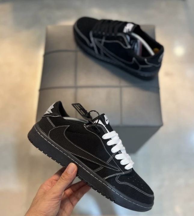 کفش کتانی مردانه زنانه ترویس بلک فانتوم  Nike Travis black phantom