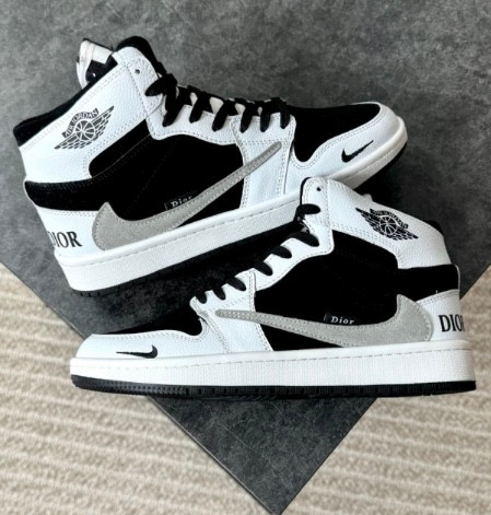 کفش کتانی مردانه زنانه ترویس ساقدار دیور سفید مشکی طوسی Nike Air Jordan 1