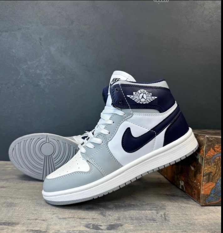 کتانی ساقدار مردانه زنانه طوسی سفید آبی بزرگ پا Nike Jordan 1