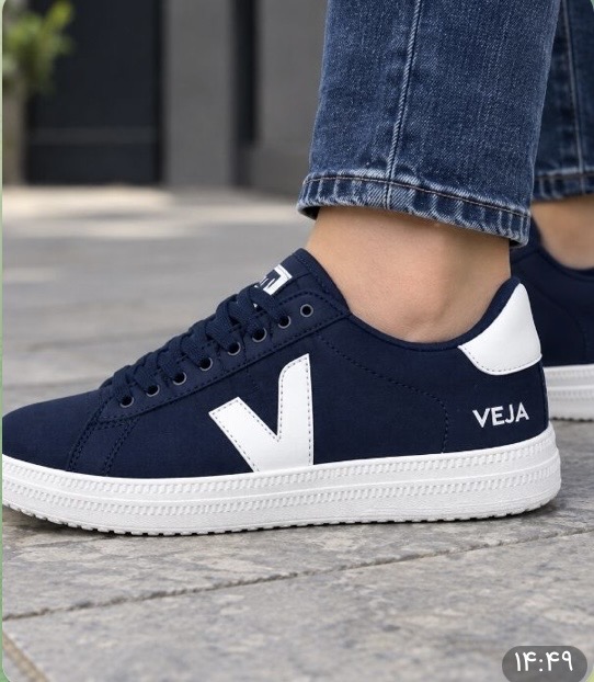ونس مردانه زنانه وجا سورمه ایی سفید  VEJA VANS